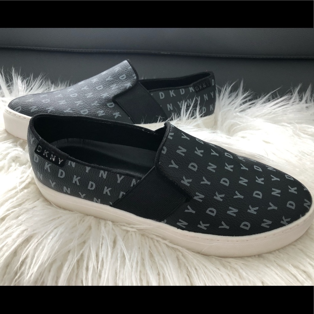 DKNY slip-on Shoes!! Excellent Condition